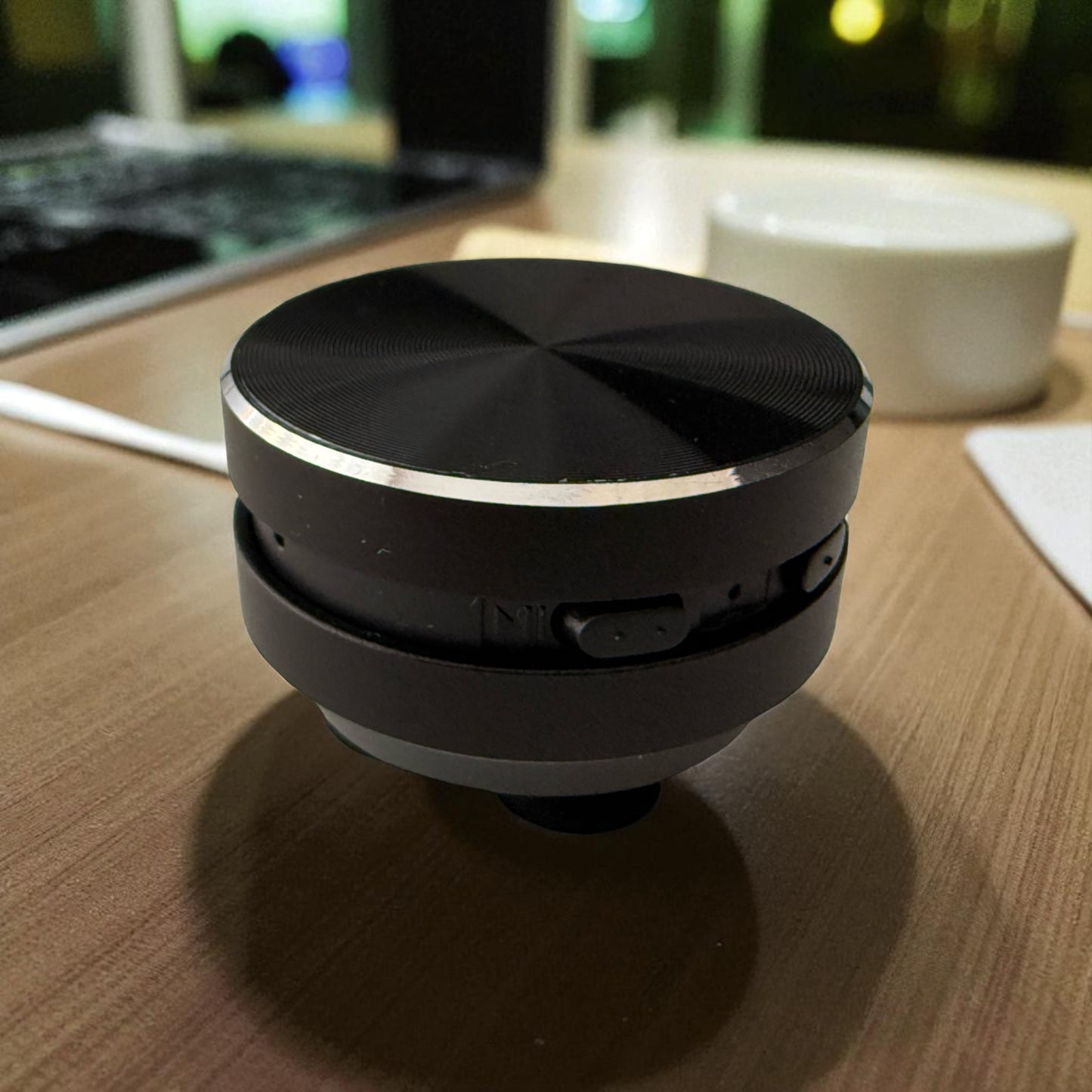 AirVibe šµāØ ā Hummingbird-Style Bone Conduction Speaker